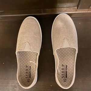 Ladies Memory Foam A-Line Shoes